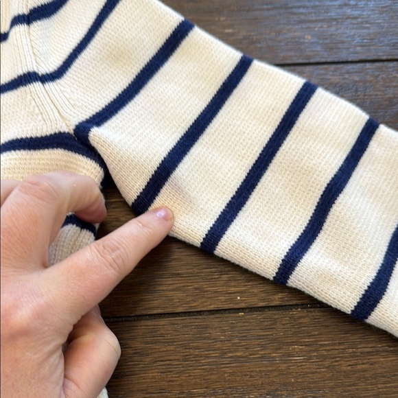 J. Crew  Girls' Emilie sweater lady jacket in stripe Size XS- FLAWED - Picture 11 of 11